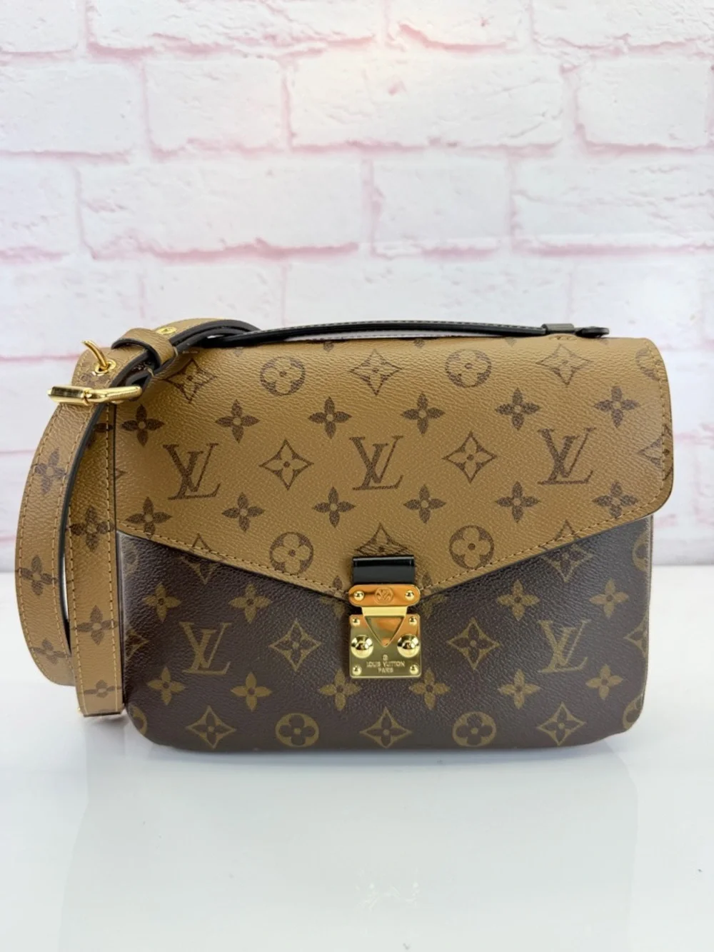 Louis Vuitton Reverse Metis Monogram Pochette Bag